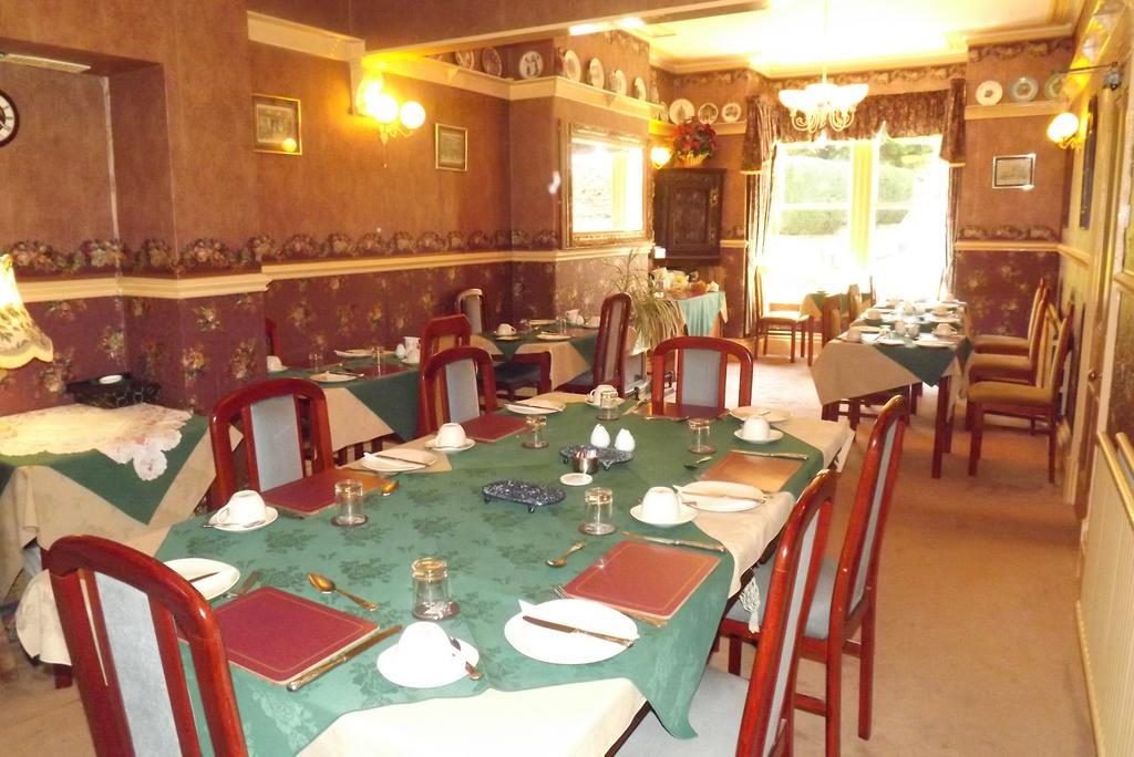 Hillcrest Guest House Llangollen Esterno foto