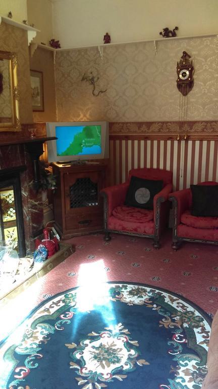 Hillcrest Guest House Llangollen Esterno foto